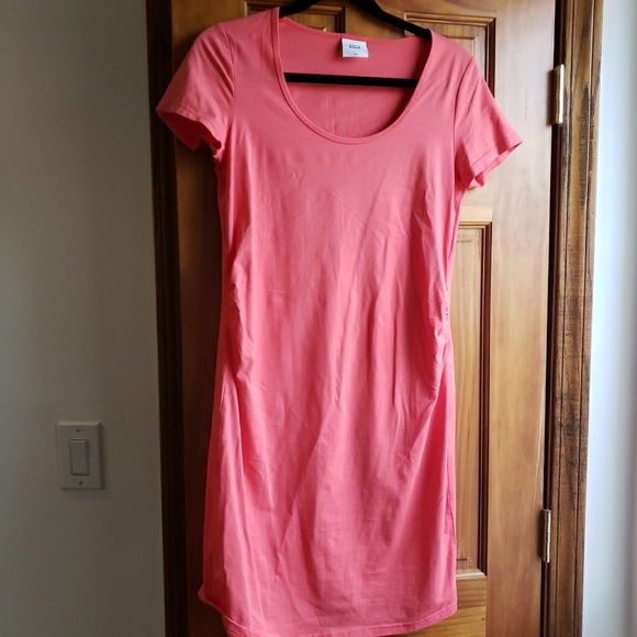 mamalicious Dresses & Skirts - Beautiful Coral mini Maternity dress or Tunic